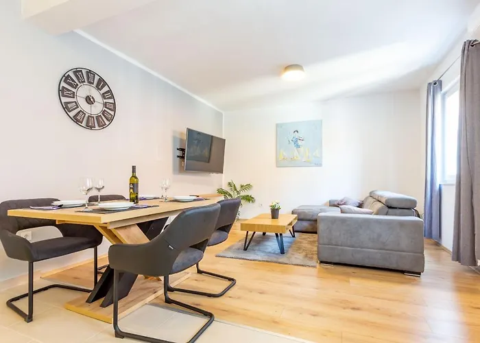 Apartman Bella 2 Bdr W Parking