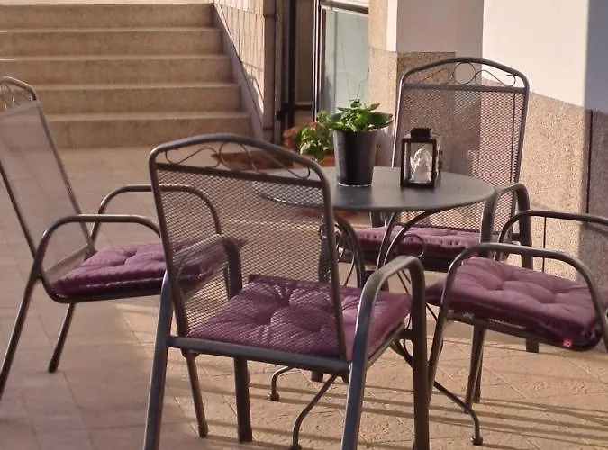 Bella 2 Bdr W Parking Apartman